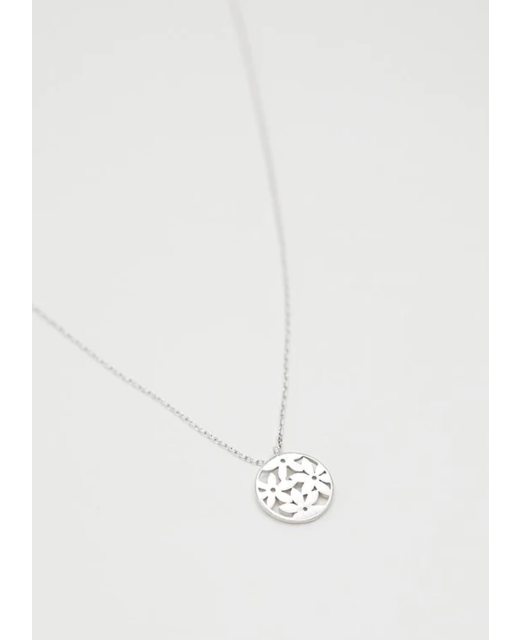 Stella + Gemma Daisy Patch Necklace - Silver